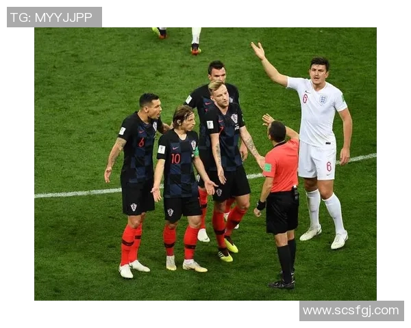 克罗地亚足球服的设计理念与文化背景探讨